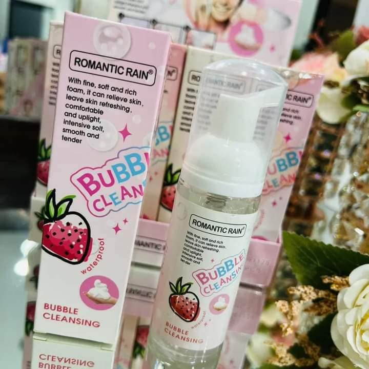 SCHIUMA DETERGENTE VISO BUBBLE CLEANSING