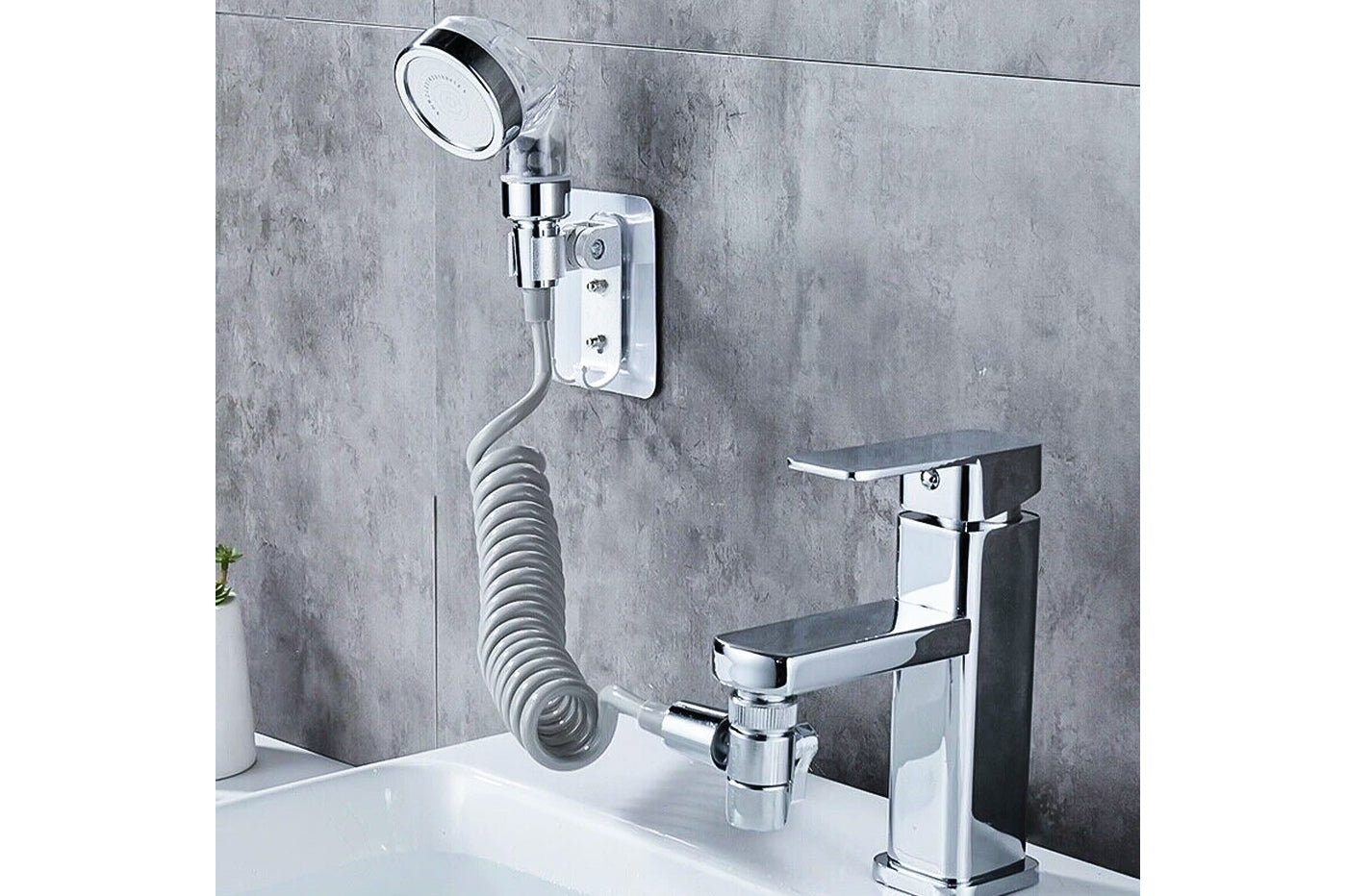 DOCCETTA PORTATILE CON TUBO FLESSIBILE ANTICALCARE DEVIATORE BAGNO